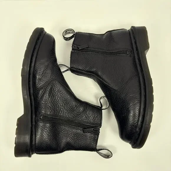 Dr. Martens 2976 Chelsea Boots Womens Size 8 Soft Black Pebbled Leather Side Zip - Picture 3 of 11